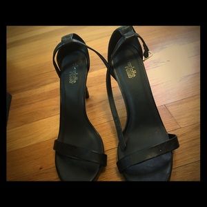 Black heals